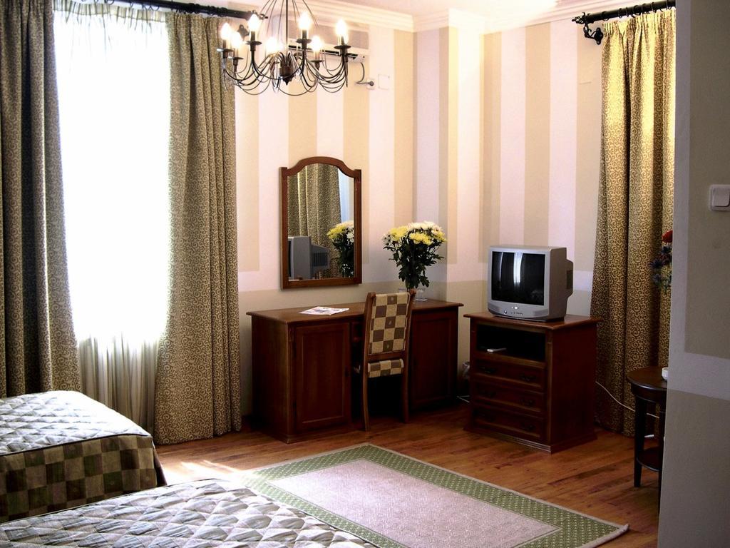 Hotel Piccolo Mondo Bucarest Chambre photo
