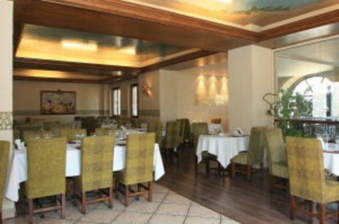 Hotel Piccolo Mondo Bucarest Restaurant photo